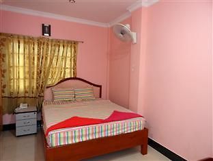 Long Thai Ly Guesthouse Phnom Penh Exterior photo